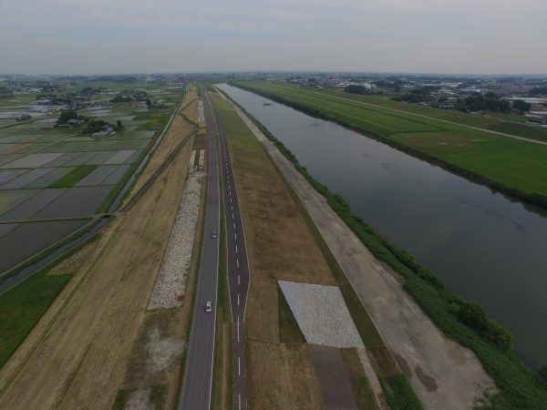 H26小平地区堤防整備工事