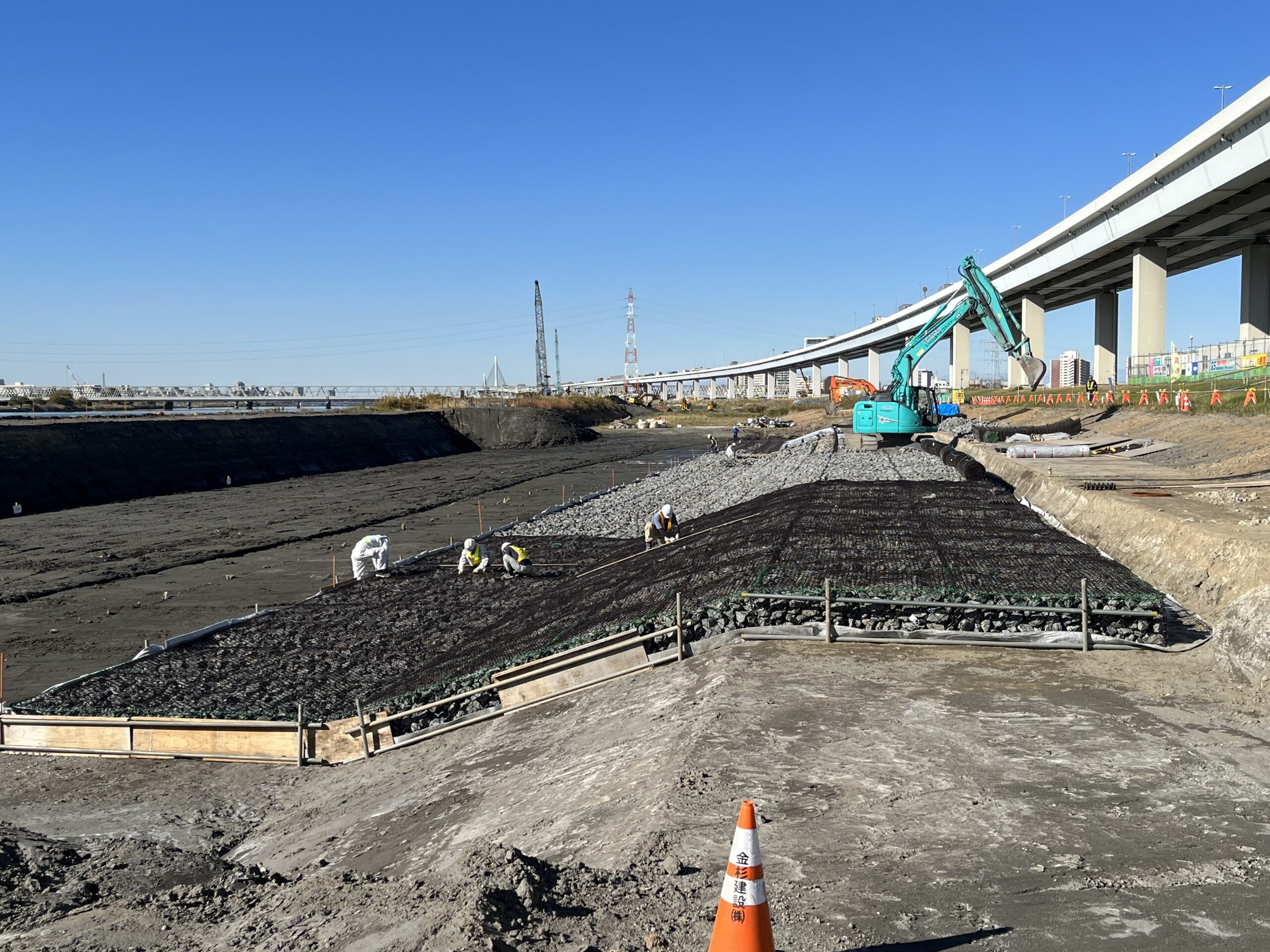 R4荒川下流左岸松島二丁目地区上流高水敷掘削工事2 イメージ