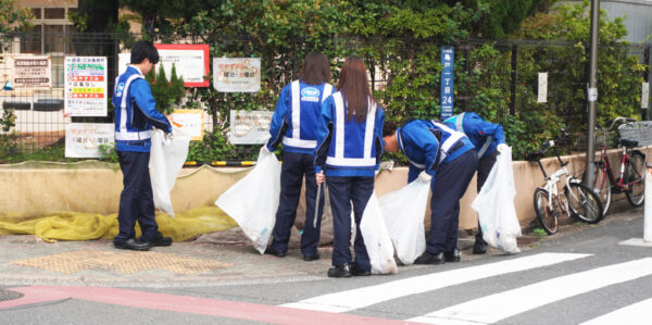 ボランティアゴミ拾い