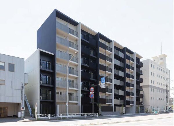 横浜磯子の集合住宅