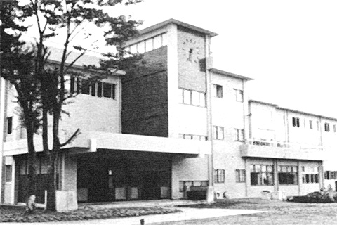 成田小学校