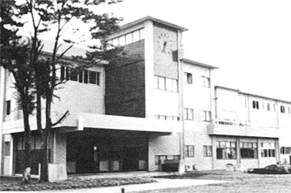 成田小学校